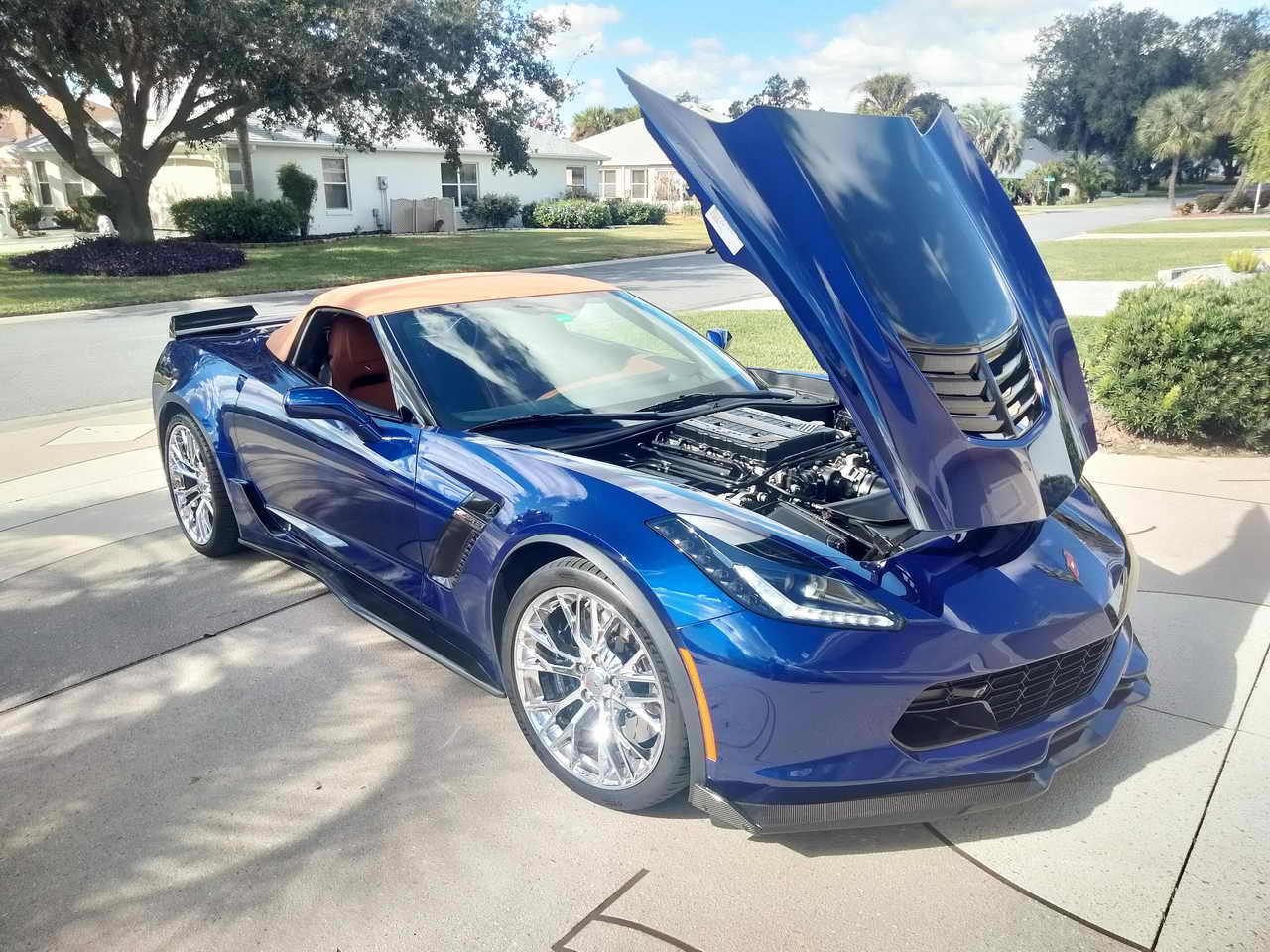 TheVetteNet.com - 2017 Corvette Convertible Admiral Blue